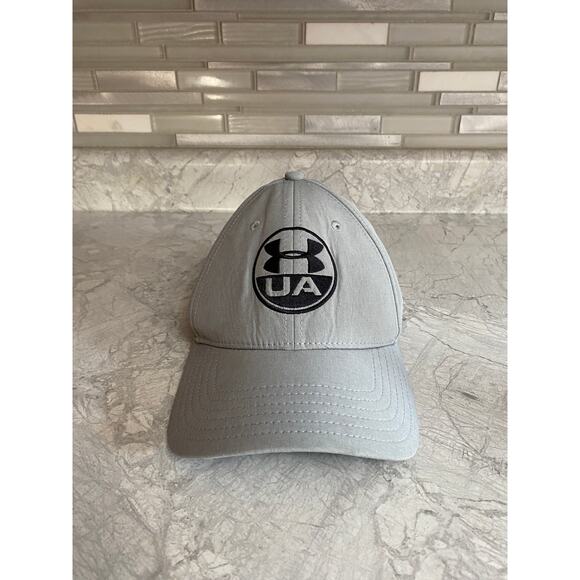 Gray and Black Under Armour Stretch-Fit Hat Size M/L - Picture 2 of 8